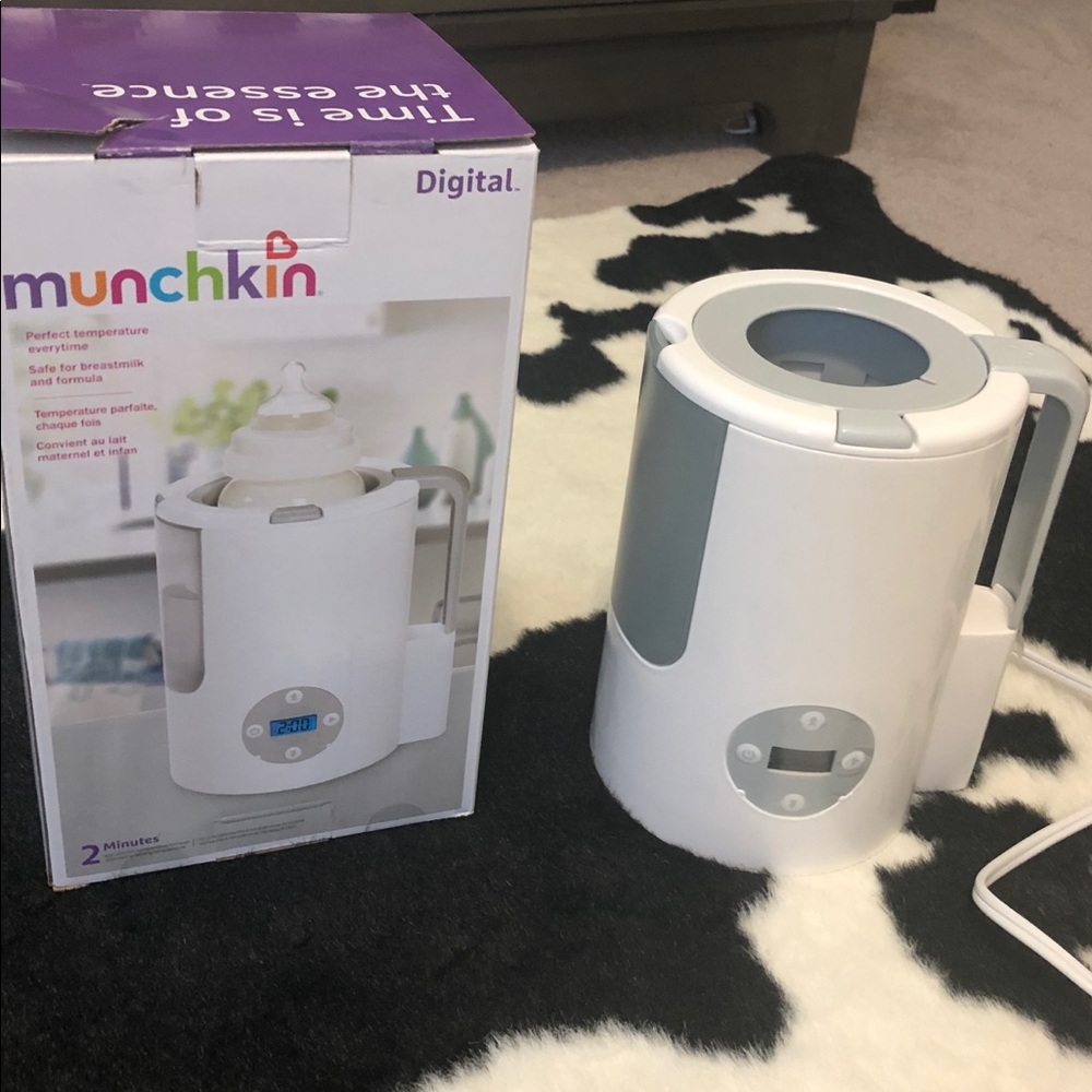 NWB Munchkin Digital Bottle Warmer - Picture 1 of 8